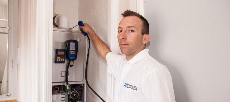 A&D Plumbing Services engineer completing a boiler test.